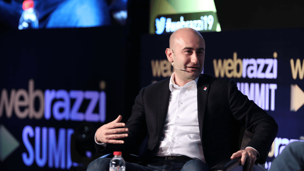 Bahçeşehir Koleji İcra Kurulu Başkanı Hüseyin Yücel genç girişimciler için e-posta adresini paylaştı