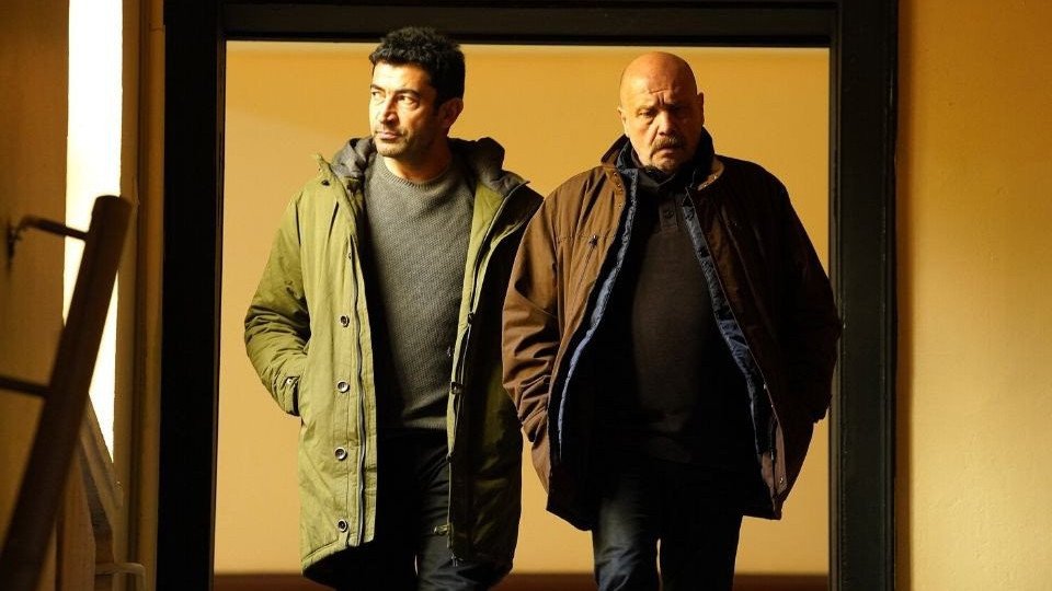 BluTV'den Hakan: Muhafız'a rakip mi geliyor?