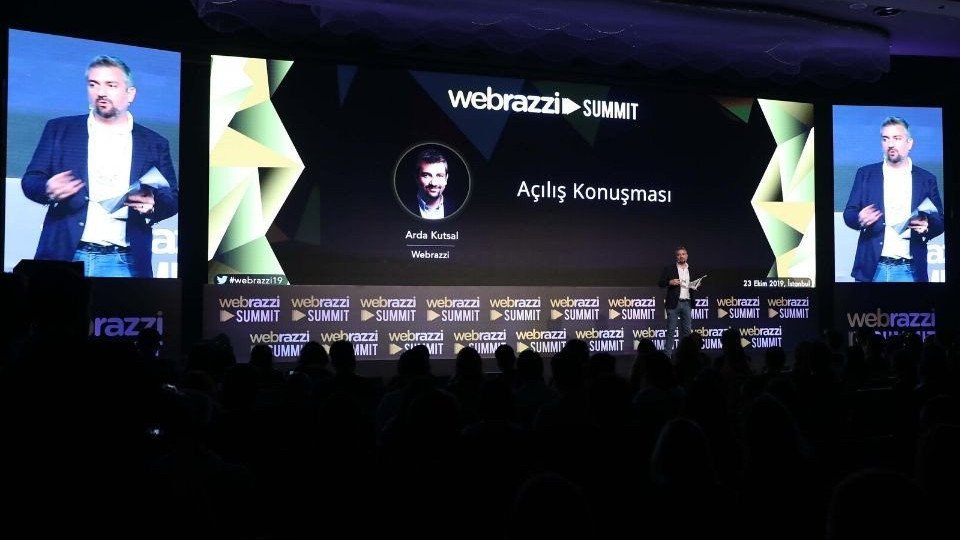 Webrazzi Summit 2019'un Disrupt salonundaki tüm sunumlar ve oturumlar