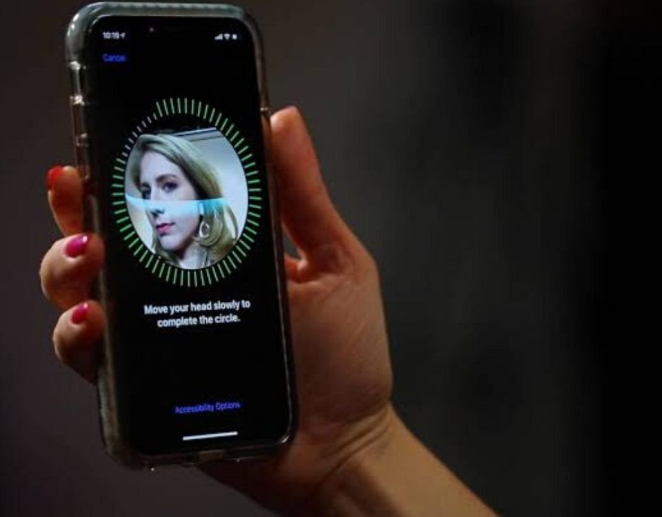 Çalışanlarına iPhone verdiğini hatırlayan San Francisco, yüz tanıma yasağında değişiklik yaptı