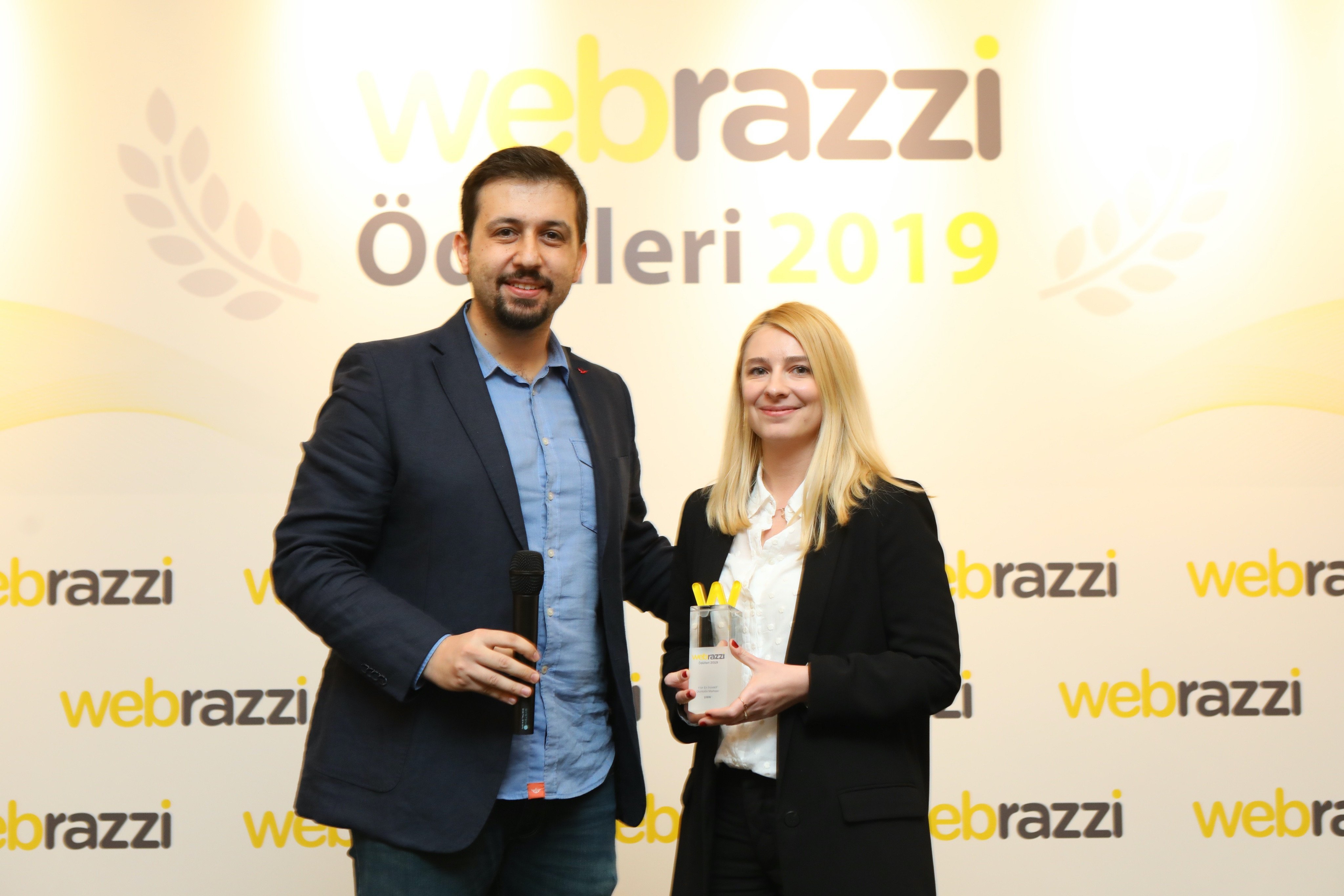 tugce-baykut-pinar-bmw-106