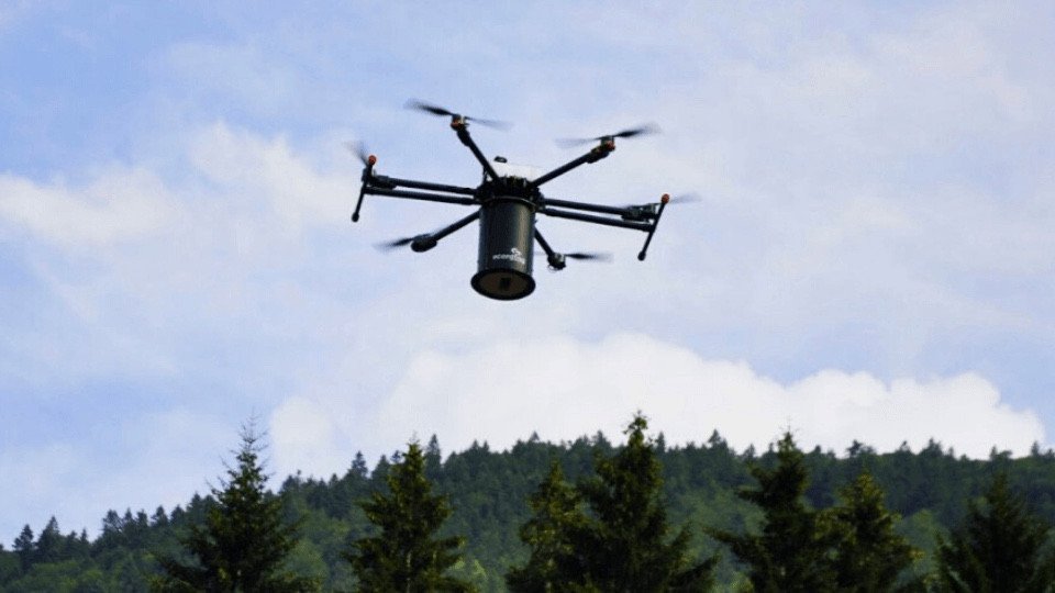 Ecording: AgroTech startup seeding with drones