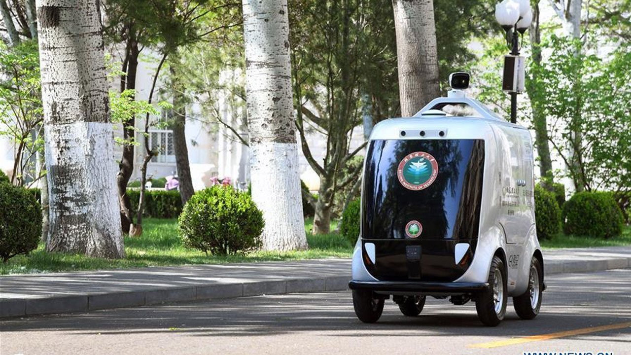 5G donanıma sahip robotlar yüz tanıma, ateş kontrolü ve teslimat için kullanılacak