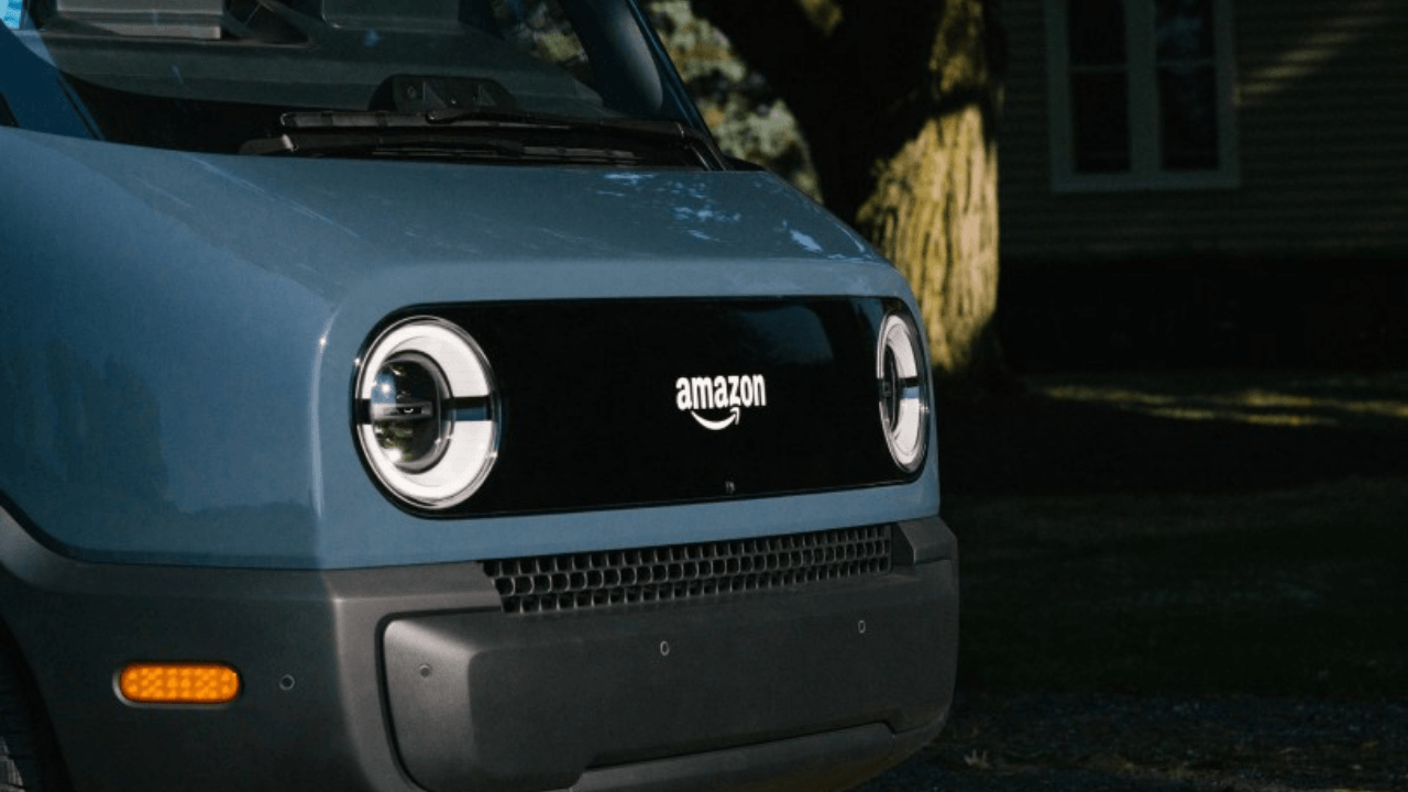 Amazon, Rivian iş birliği ile üretilen ilk elektrikli teslimat aracını duyurdu