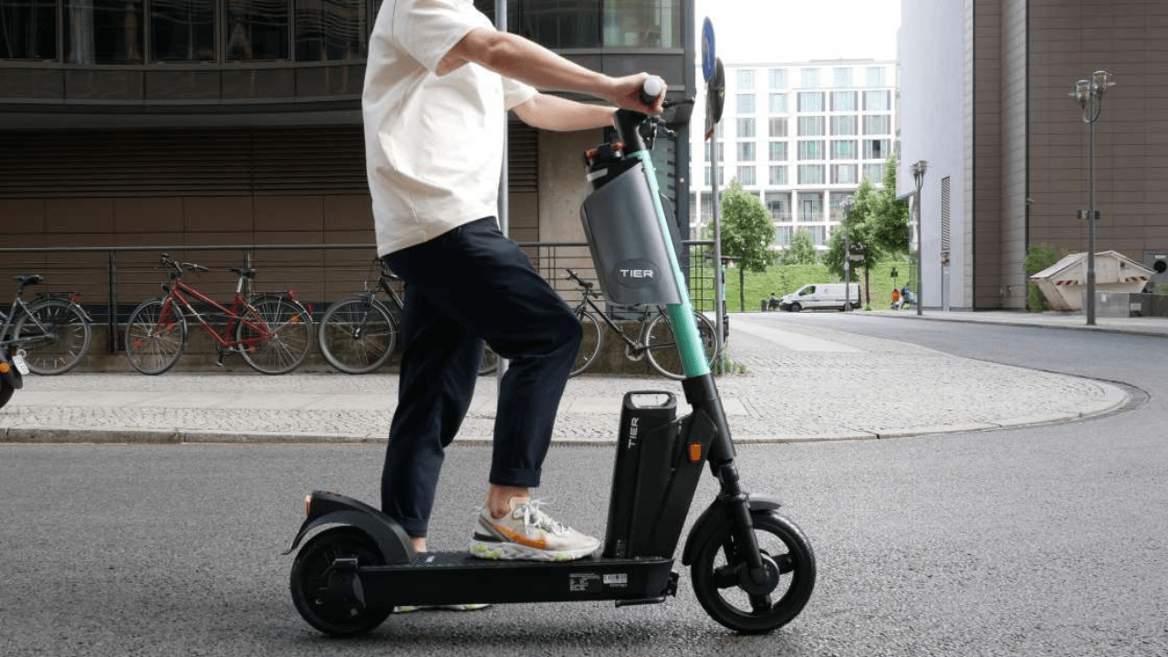 Berlin merkezli elektrikli scooter girişimi Tier, 250 milyon dolar yatırım aldı