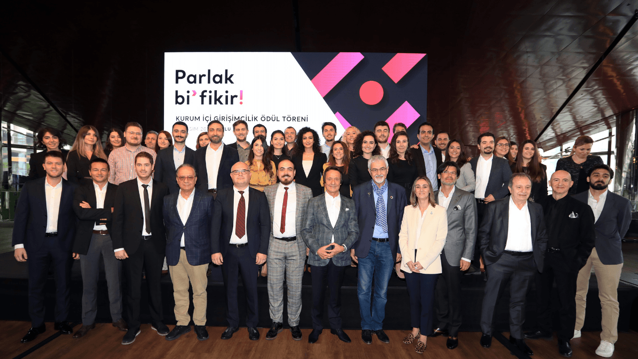 Zorlu Holding’in kurum içi girişimcilik programı Parlak Bi’Fikir’de tohum yatırım alan 8 girişim