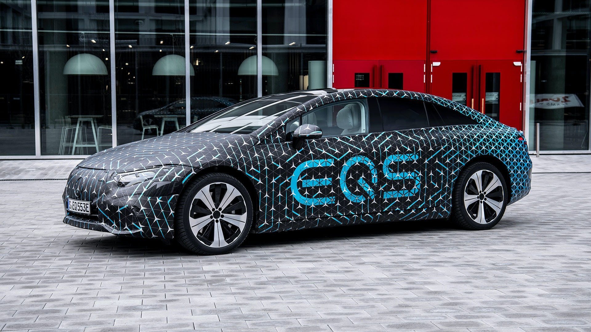 Mercedes-Benz'den karbon sıfır pil üretimi için adım