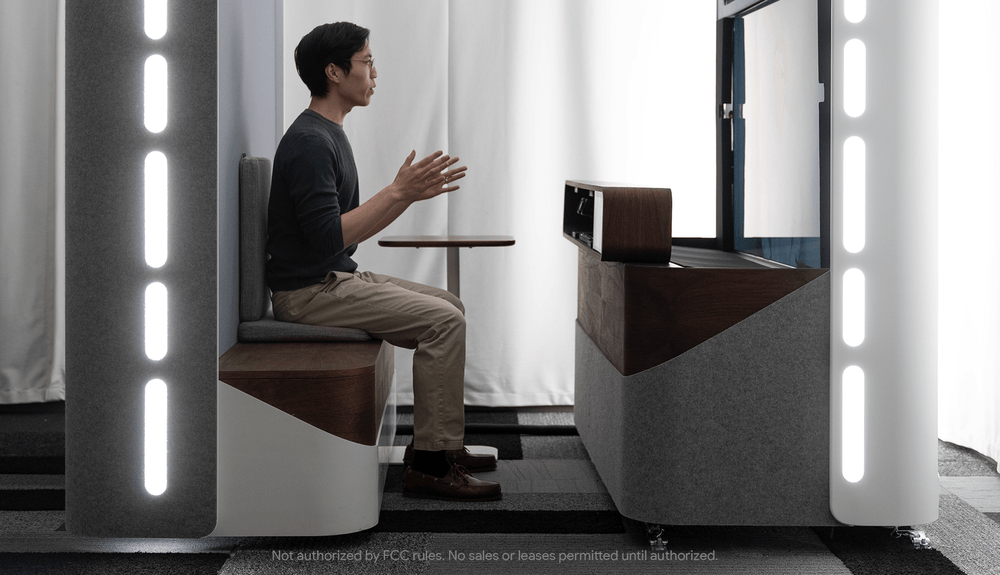 booth-blogmax-1000x1000-597