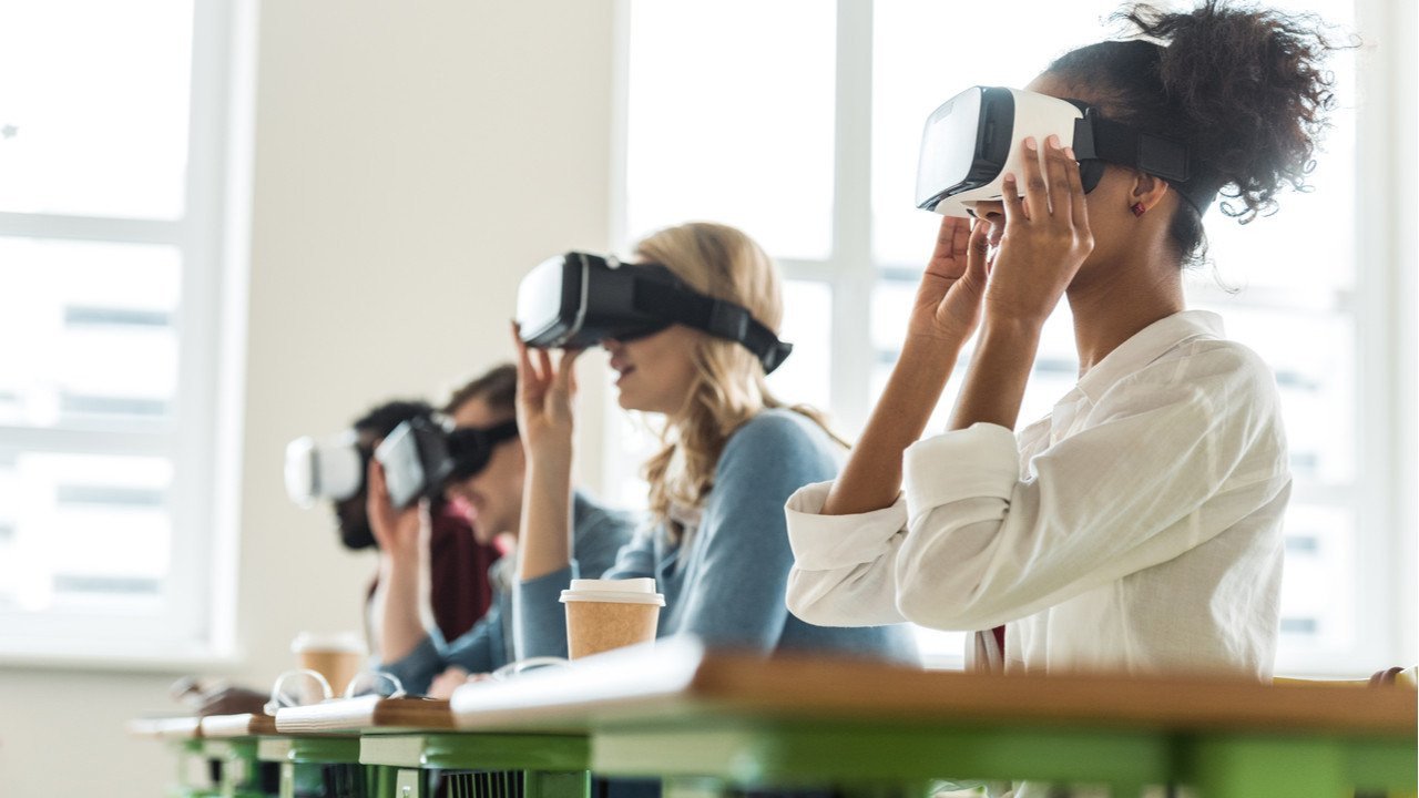 Japonya'da tıp öğrencilerinin eğitimine devam etmesini sağlamak için bulut tabanlı VR platformu geliştirilidi