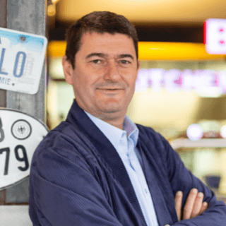 tugrul-1632494152-354-464