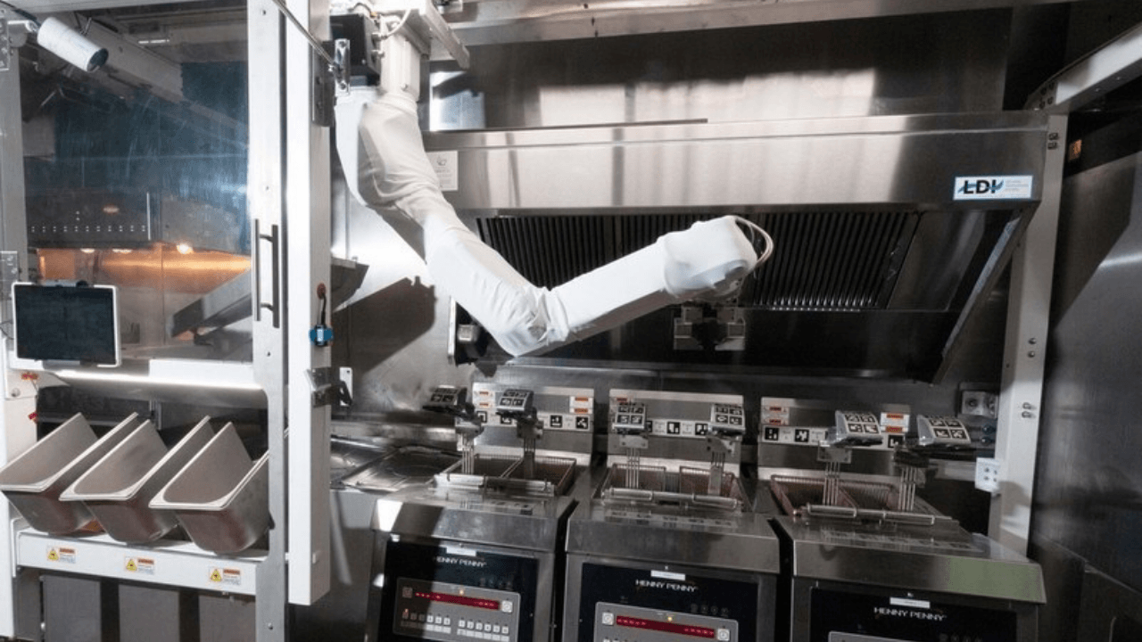 Miso Robotics'ten fast food restoranları için yeni robot: Flippy 2