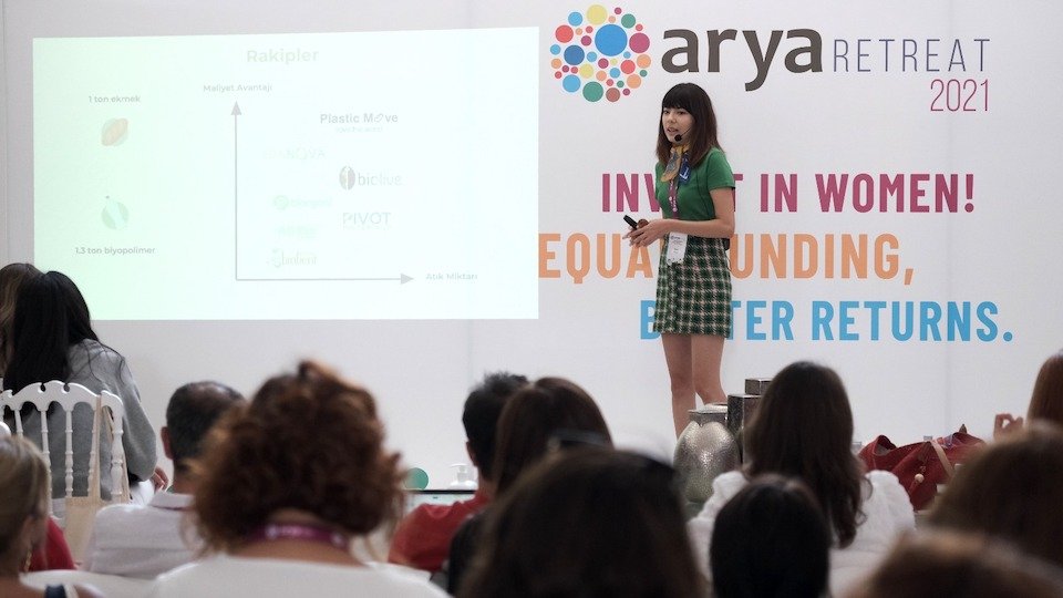 Tüm önyargılara inat faaliyete geçen Plastic Move'u kurucu ortağı Büşra Köksal anlattı