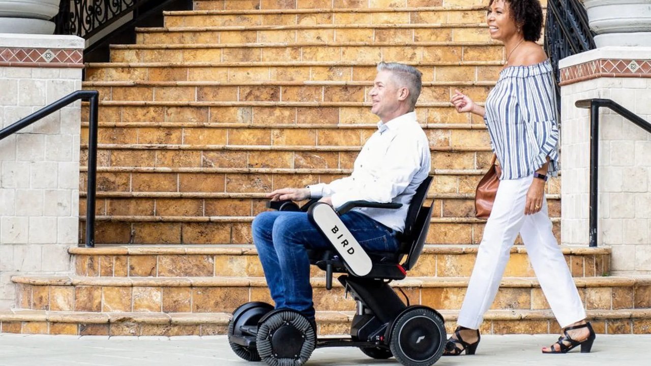 Bird, elektrikli tekerlekli sandalyeleri test etmeye başladı