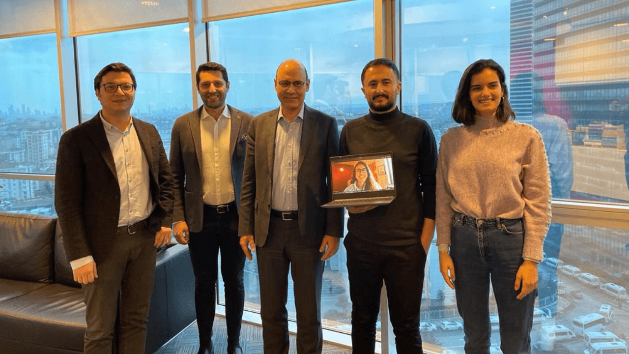 Veri odaklı sözleşme yönetim platformu Jetlexa, 200 bin dolar tohum yatırım aldı