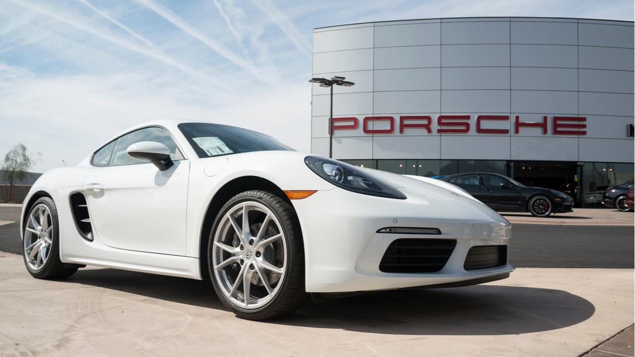 Porsche, Apple ile ortaklık yapabileceğini açıkladı