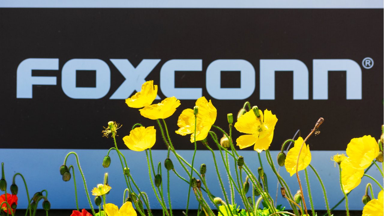 Foxconn, Suudi Arabistan'da 9 milyar dolarlık üretim tesisi kurmak için görüşmelere başladı