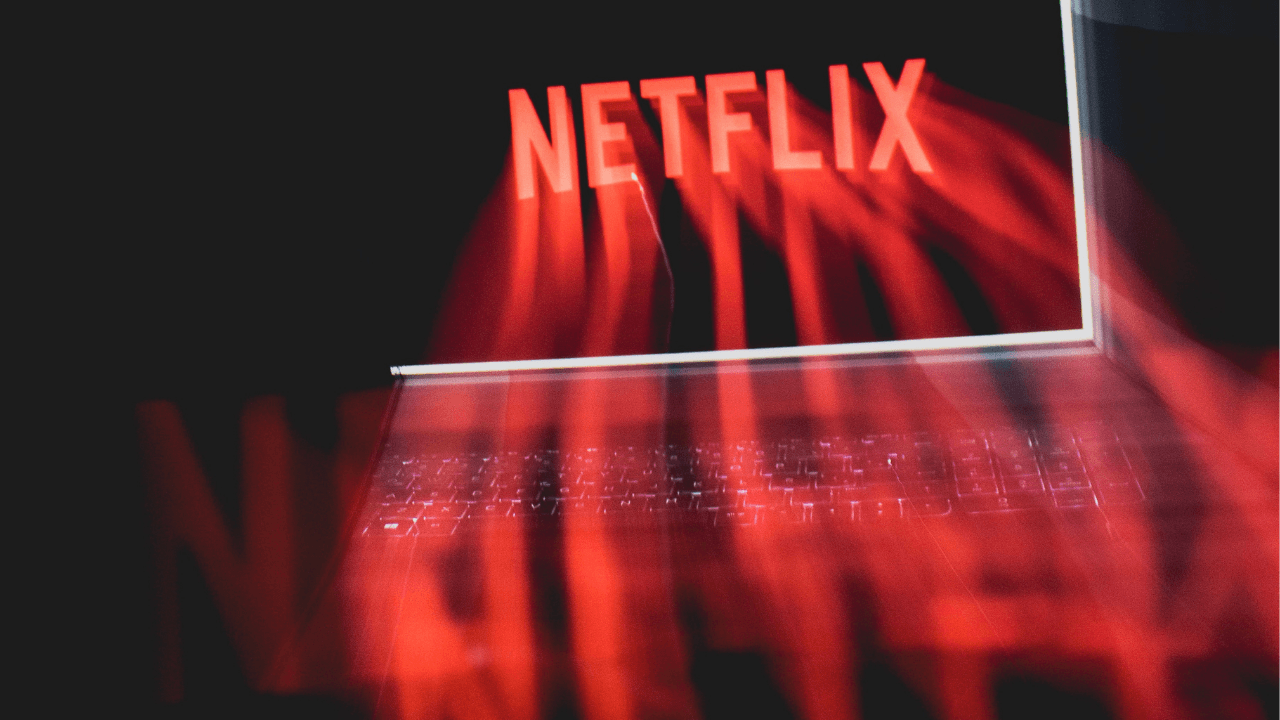 Netflix, şirketin gelirlerinin düştüğünü öne sürerek 150 çalışanını işten çıkardı