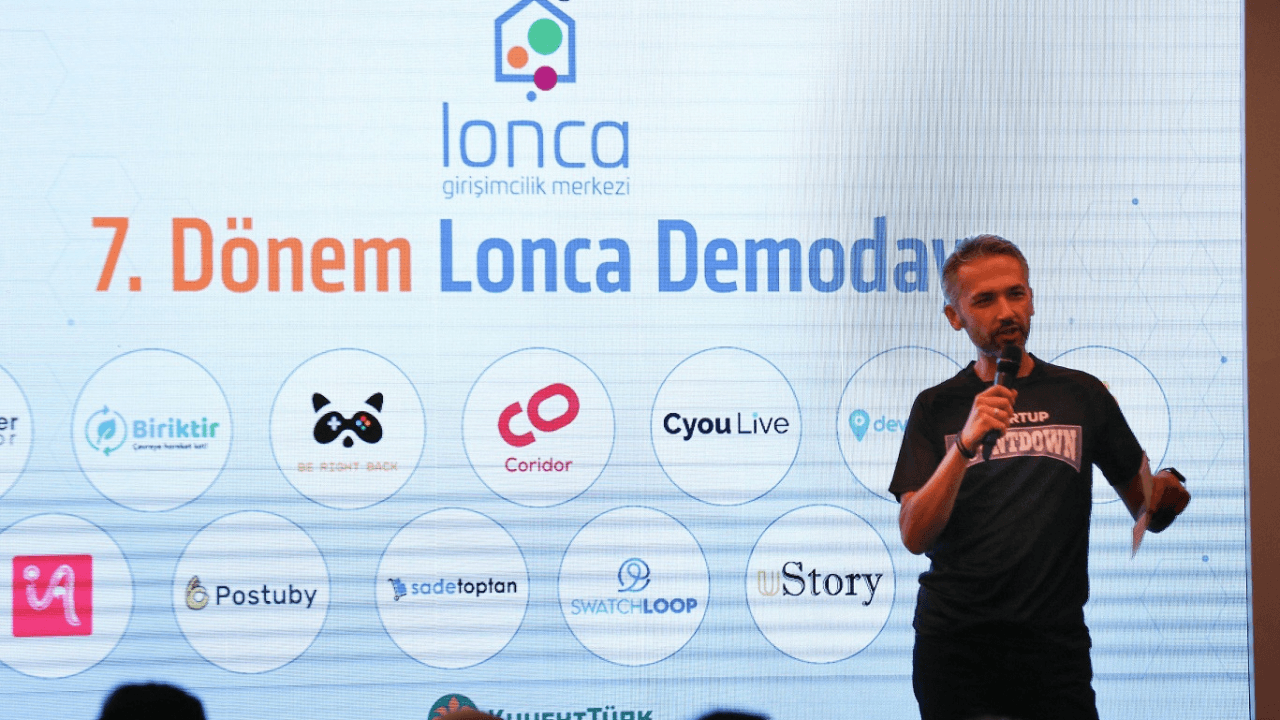Lonca Girişimcilik Merkezi'nin 7. döneminden mezun olan 13 girişim