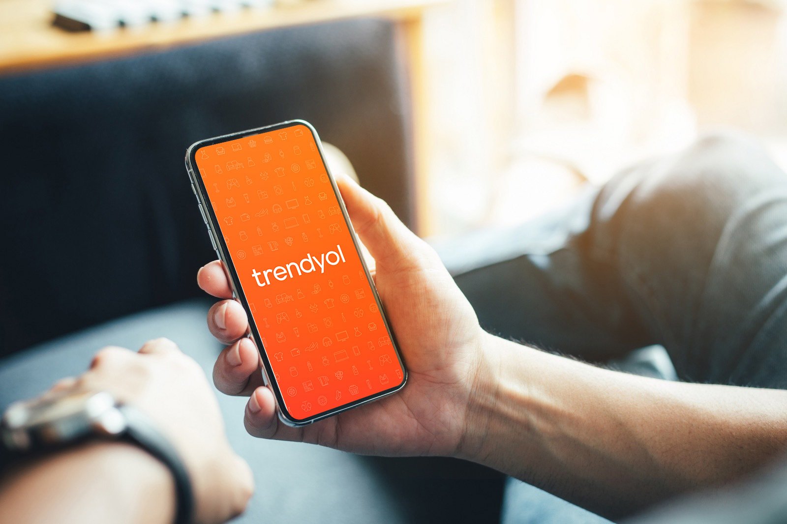 1667544890-trendyol-2-832
