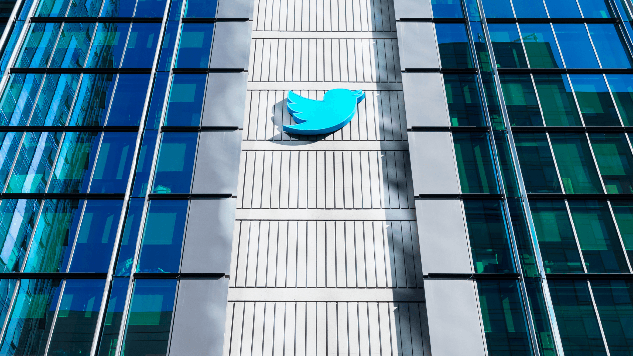 Twitter'ın güvenlik lideri Ella Irwin istifa etti