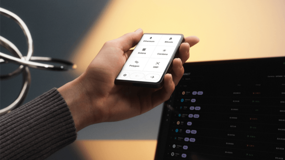 Ledger Stax'in teknik detayları, fiyatı ve iPod'u tasarlayan Tony Fadell'in Ledger'a katılma hikayesi