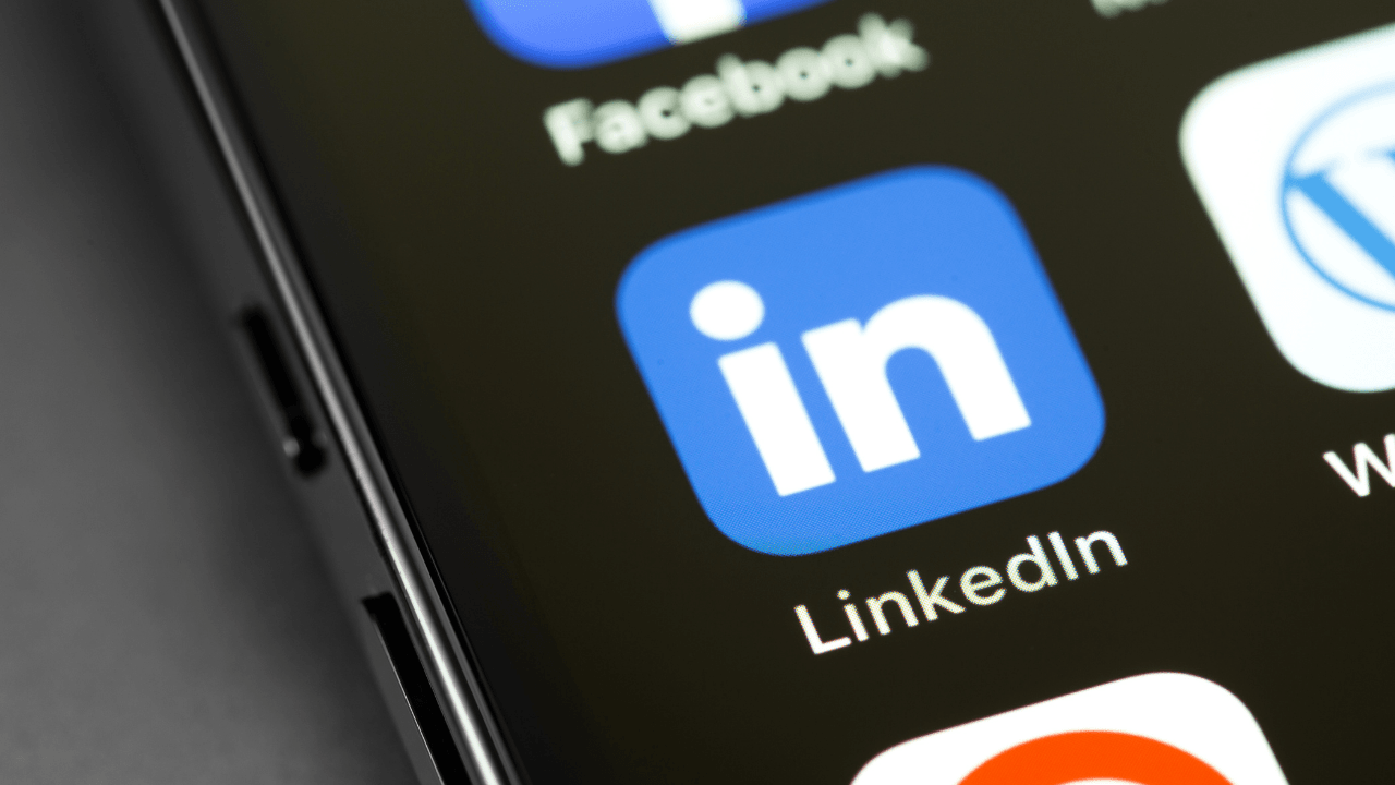 LinkedIn, sahte profilleri yapay zeka ile tespit edecek