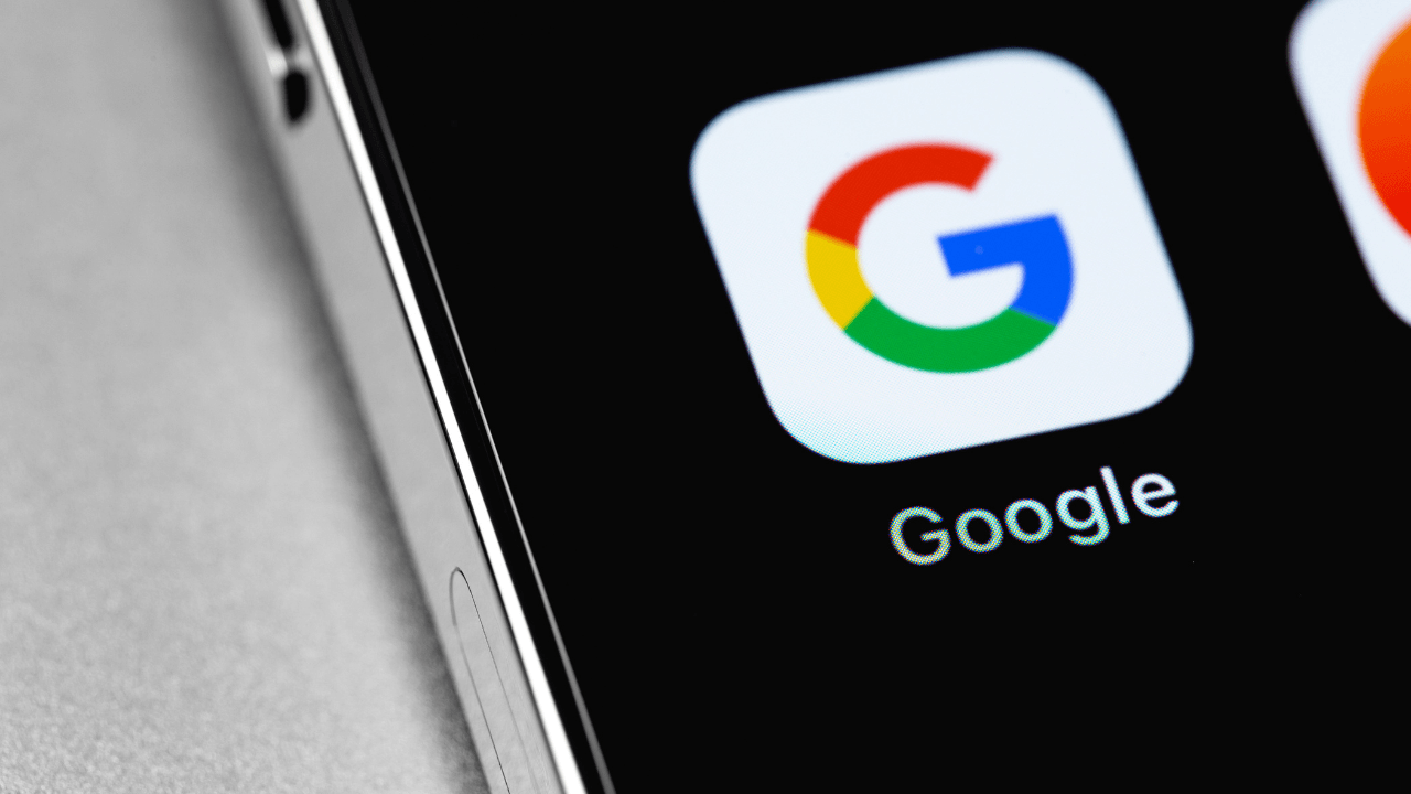 Google, reklam satış ekibinden yüzlerce çalışanının işine son verdi
