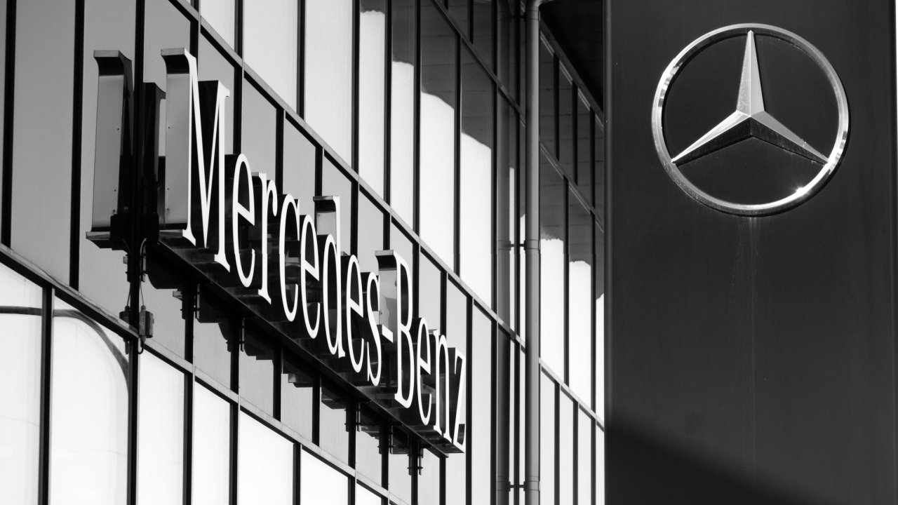 Mercedes-Benz, ilk elektrikli araç DC şarj merkezlerini Atlanta, Çin ve Almanya'da açacak