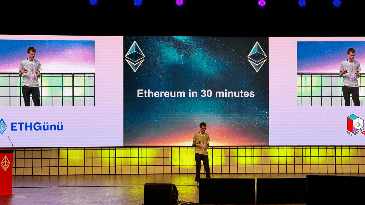 Ethereum kurucusu Vitalik Buterin, Ethereum'un gelecek planlarını İstanbul'da paylaştı