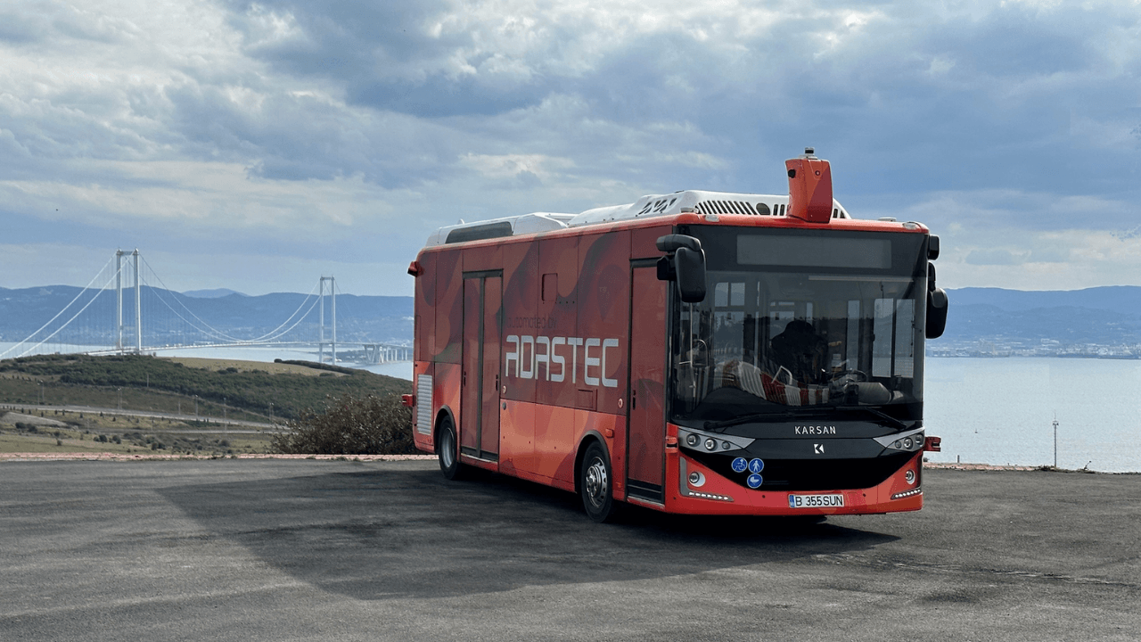 Otonom sürüş teknolojisi girişimi ADASTEC, APY Ventures’tan 1 milyon dolar yatırım aldı