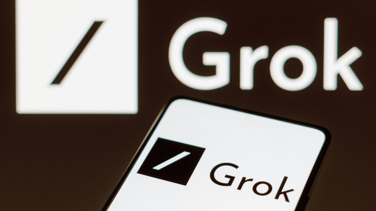 Elon Musk'ın yapay zekası Grok, açık kaynak olarak yayınlandı