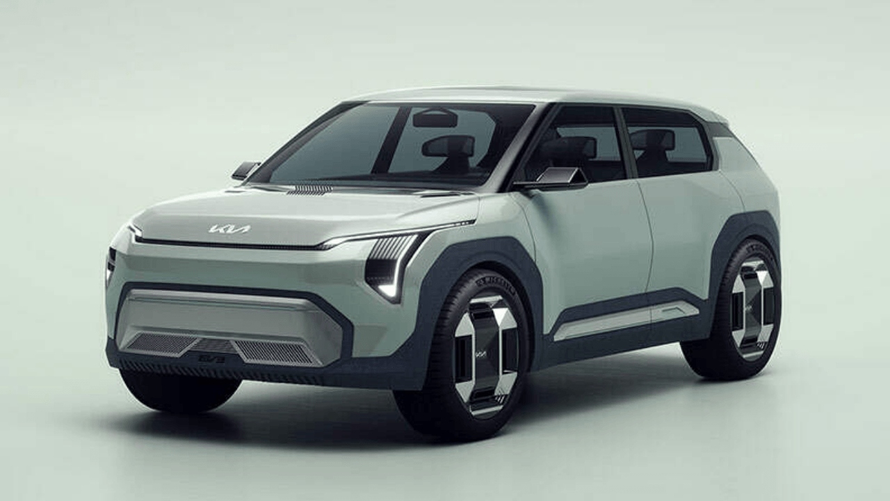 Kia, sesli yapay zeka asistanına sahip yeni elektrikli SUV modeli EV3'ü tanıttı