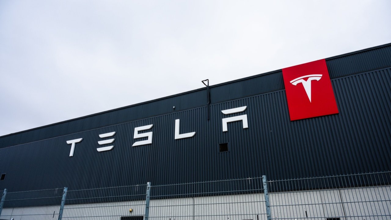 Tesla, son bir ay içinde dördüncü kez işten çıkarma yapıyor