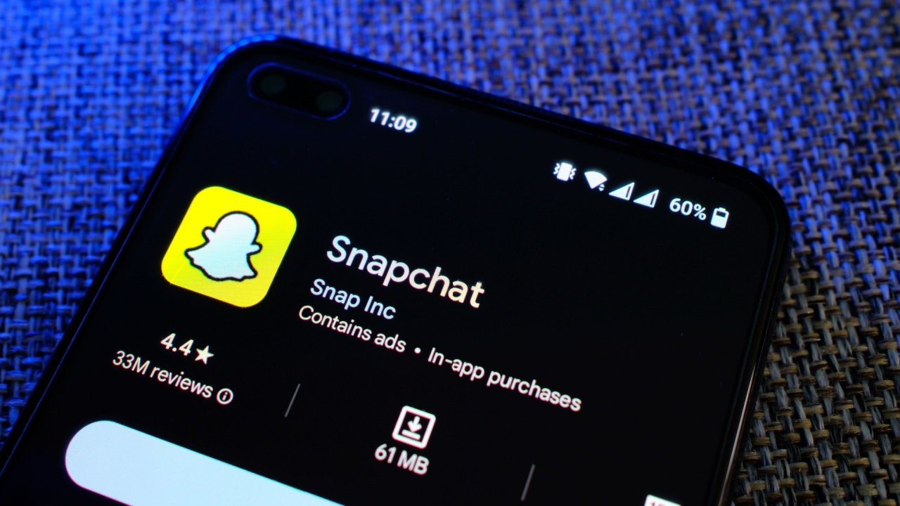 Snapchat, sohbet sekmesinde reklam göstermeye başlıyor