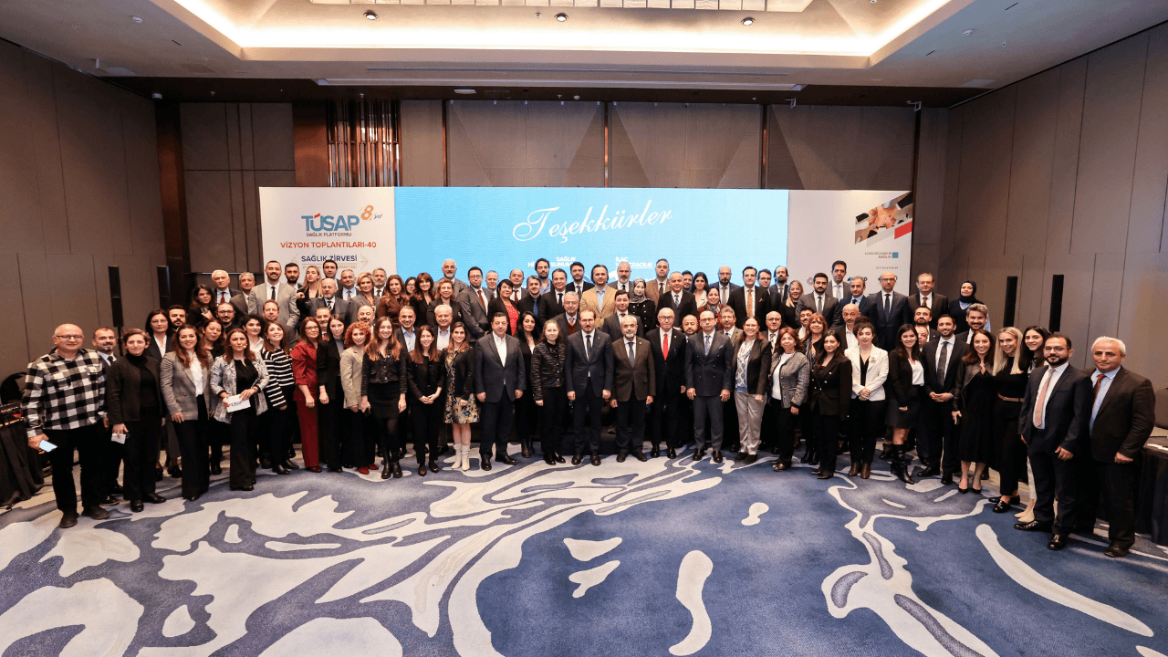 Sanofi’nin girişimcilik programı Care4Rare'in Demo Day'inde sunum yapan girişimler