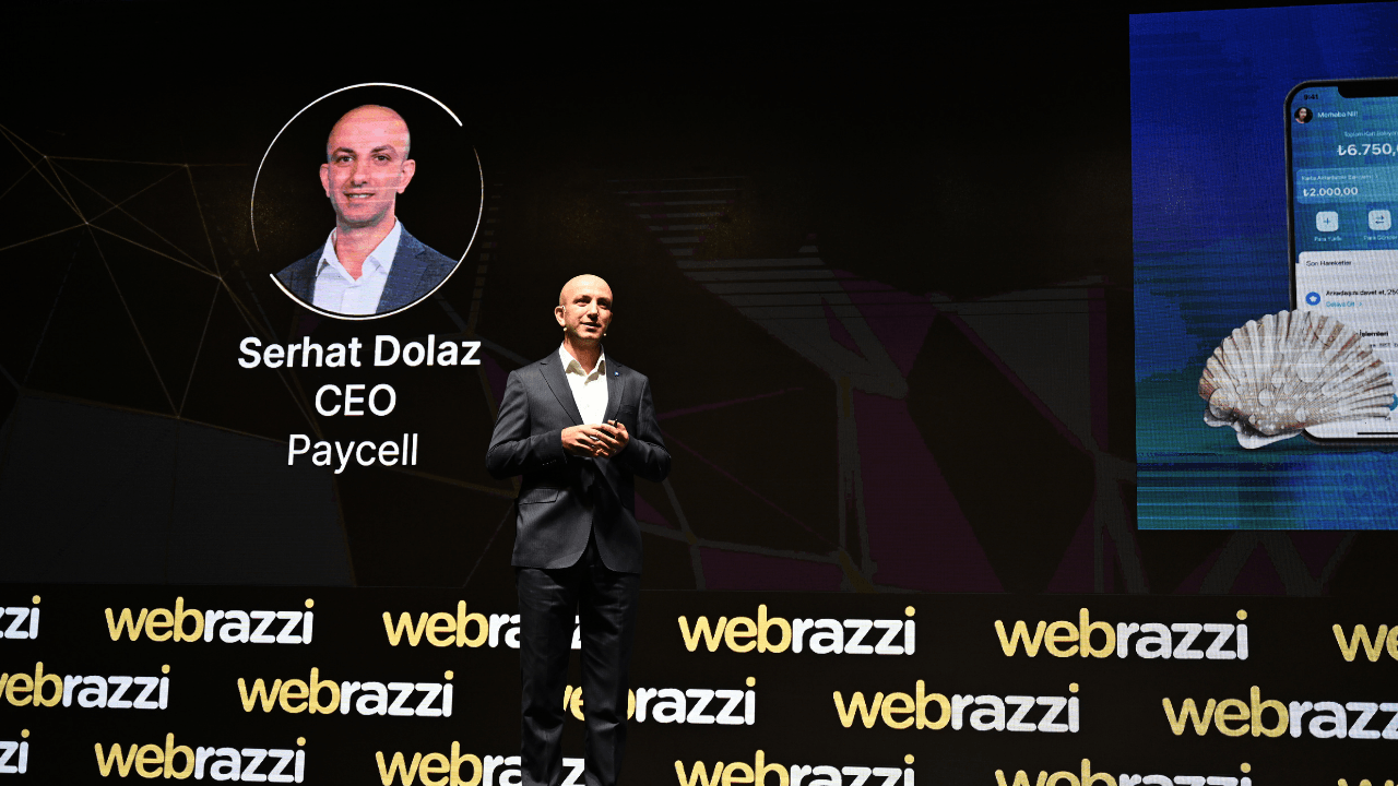 Paycell CEO'su Serhat Dolaz, ödeme yöntemlerinin gelişim sürecini Webrazzi Fintech 2024'te anlattı