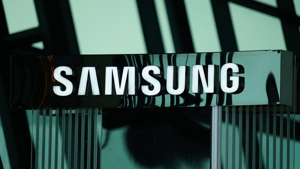Samsung, yeni televizyon modellerine canlı çeviri özelliği getiriyor