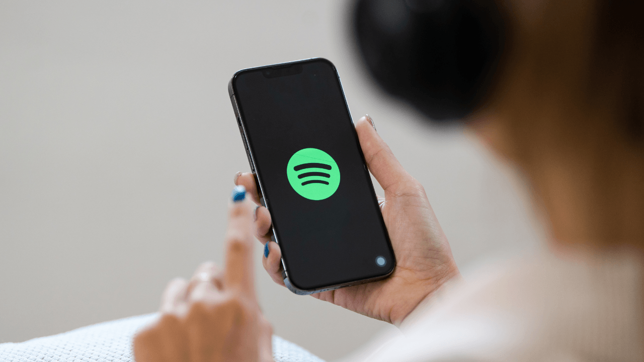 Spotify'ın yeni programı, bağımsız yazarların sesli kitap yayınlamasını sağlayacak