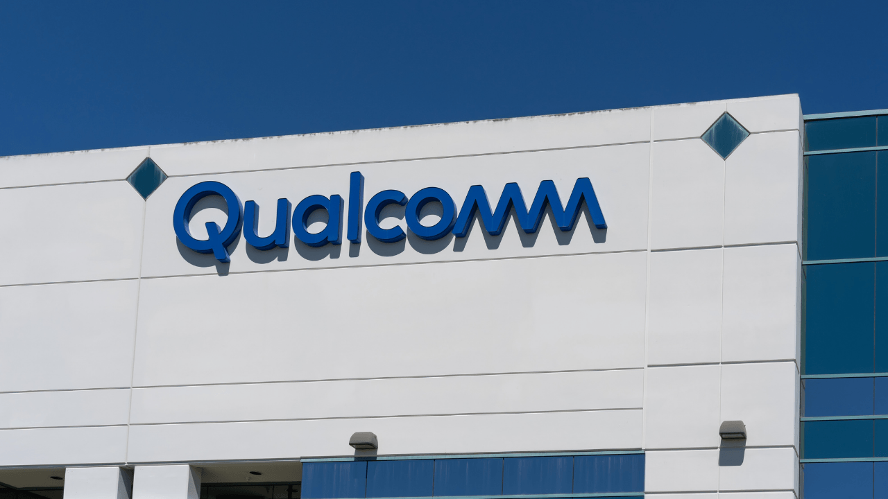 Qualcomm, VinAI'ın üretimsel yapay zeka bölümü MovianAI'ı satın aldı