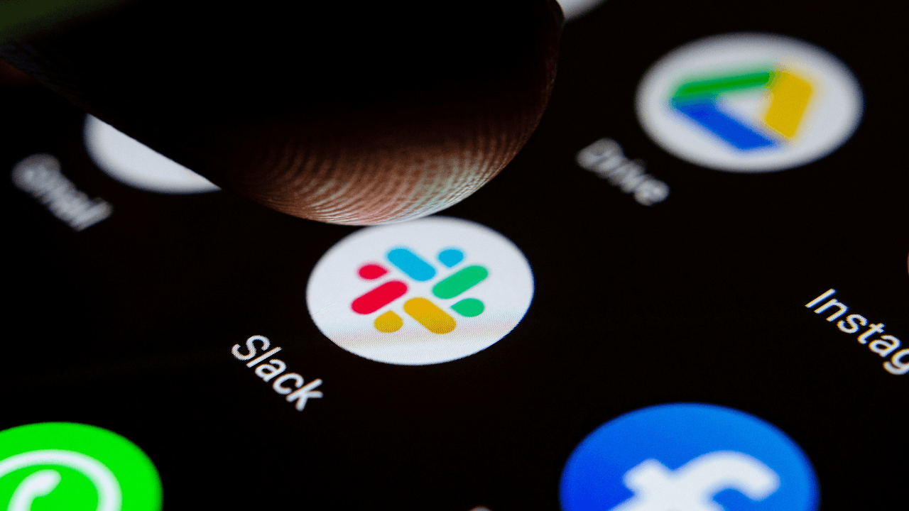 Slack'e mesajları özetleme, terimleri açıklama gibi yeni yapay zeka özellikleri eklendi