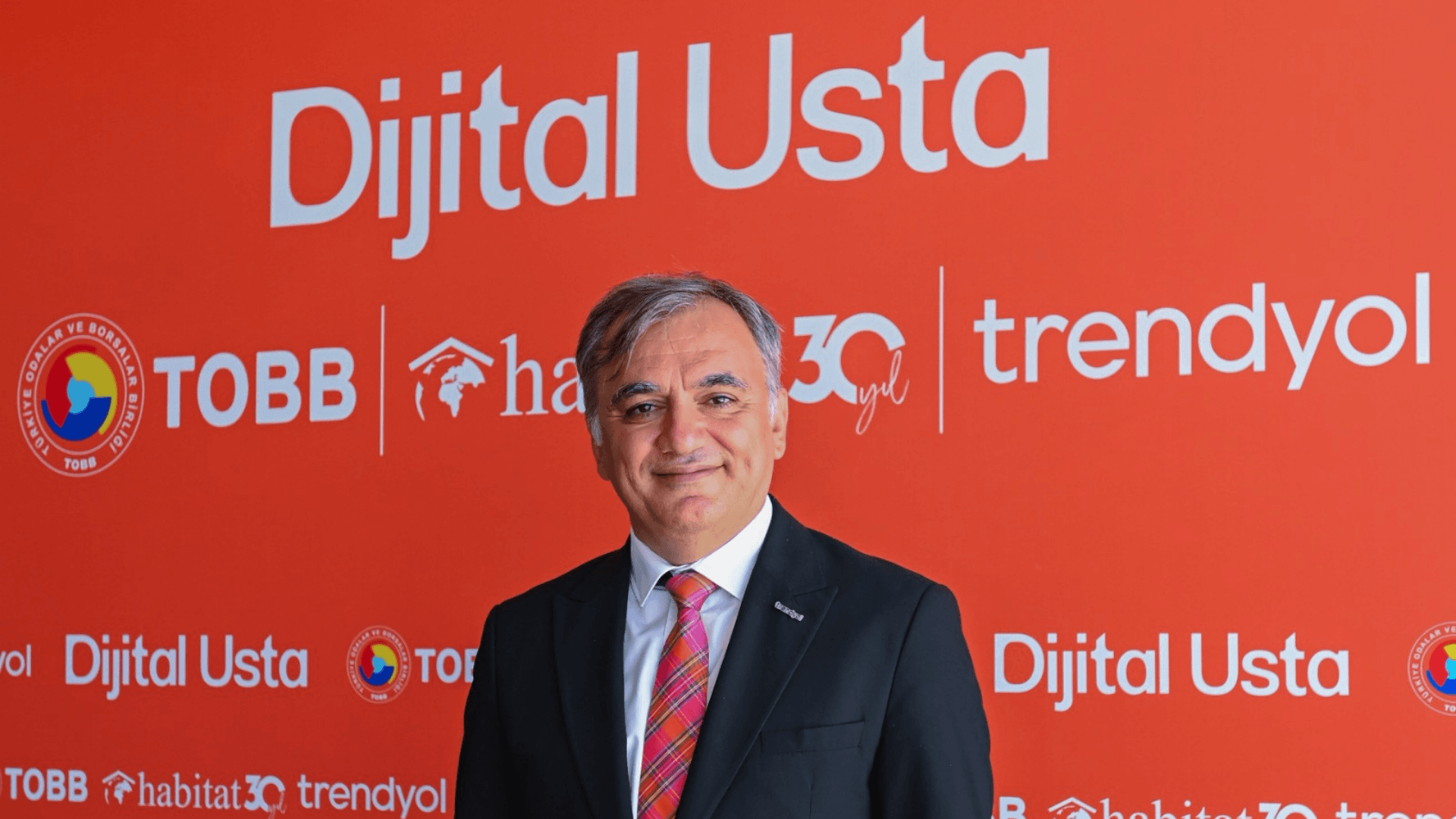 Dijital Usta ile Gençlere Fırsat, KOBİ’lere E-Ticaret Gücü