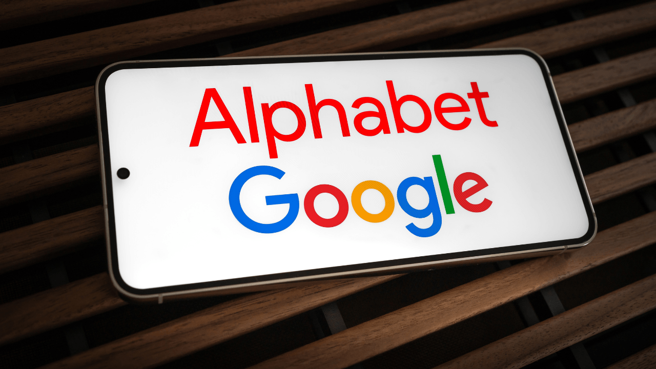 Alphabet, üçüncü çeyrekte 102,3 milyar dolar gelir elde etti