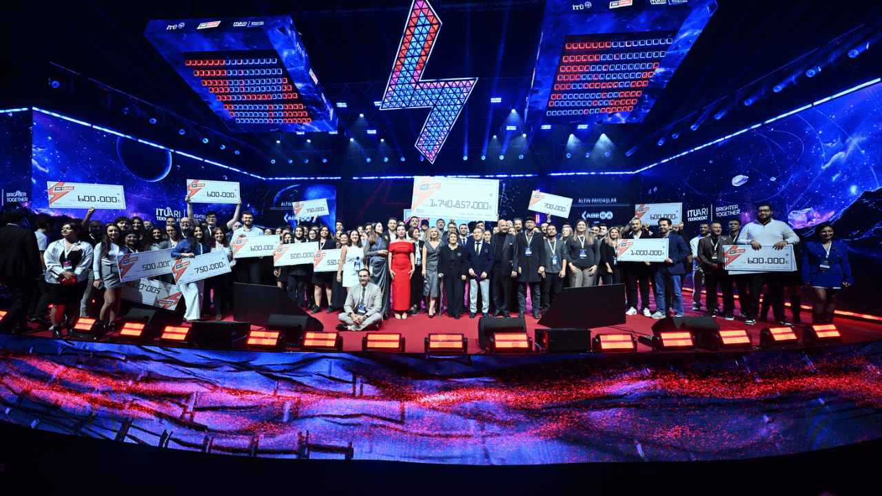 Big Bang Startup Challenge 2025'te 1.74 milyar TL'lik ödül ve yatırım açıklandı