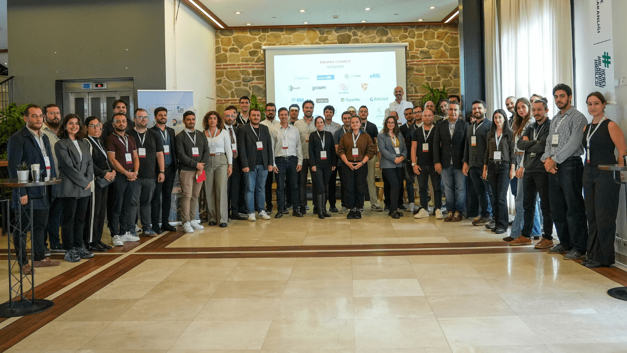 KWORKS Connect kapsamında sunum yapan 18 girişim